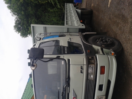 ขายหกล้อ HINO FF3H 195 แรง