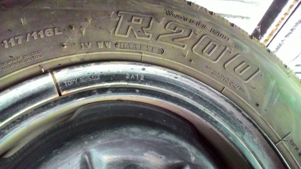 ขายยาง700_16บิดโตนเรเดียลพร้อมกะทะล้อ