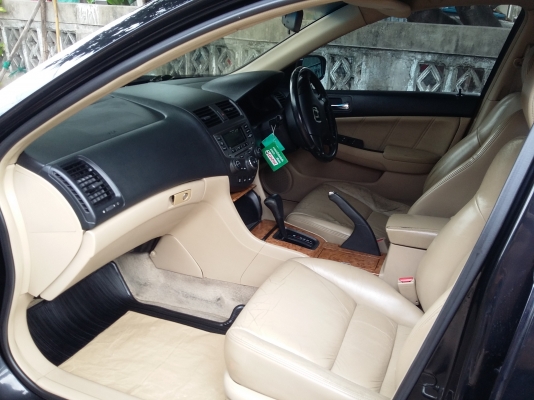 ขายรถเก๋ง HONDA ปลาวาฬ ปี 46 วิ่ง 234186 ก.ม. ขายรถเก๋ง HONDA ปลาวาฬ ปี 46 วิ่ง 234186 ก.ม.