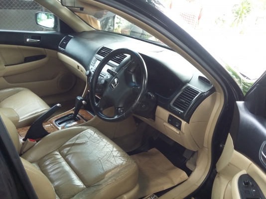 ขายรถเก๋ง HONDA ปลาวาฬ ปี 46 วิ่ง 234186 ก.ม. ขายรถเก๋ง HONDA ปลาวาฬ ปี 46 วิ่ง 234186 ก.ม.