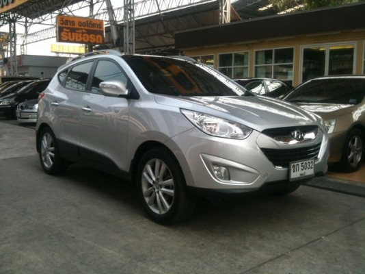 รถสภาพพร้อมใช้งานดูแลจัดไฟแนนซ์ให้สอบถามเพิ่มเติมได้นะคะ