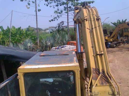 ขายด่วน..รถขุด KOMATSU PC200-3-311xx รถสวย ราคาถูก ใช้งานดี ประหยัดน้ำมัน เกินคุ้ม..