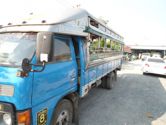 ขายรถสองแถว 6ล้อกลาง ยี่ห้อ Isuzu, ปี2535, สีฟ้า