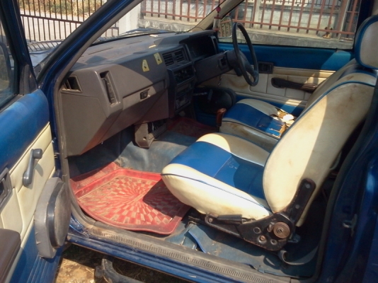 ขาย Big m  เครื่อง Z20  รถสวย เครื่องดี สีสวย  พร้อมโอนคับ