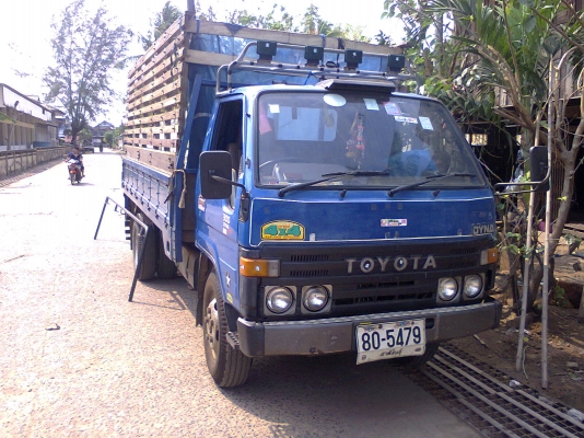 ขายรถบ้าน6ล้อ TOYOTA DYNA 300 115Hp 4.3m. ออกห้างมือเดียว ช่วงล่างแน่น แซสซีแจ่มไร้ที่ติ เฟืองท้ายแน่น เครื่องดี เอกสารครบพร้อมใช้พร้อมโอน