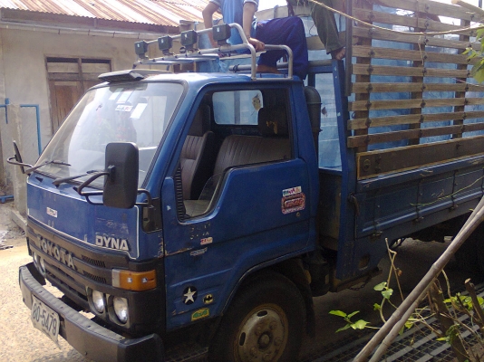 ขายรถบ้าน6ล้อ TOYOTA DYNA 300 115Hp 4.3m. ออกห้างมือเดียว ช่วงล่างแน่น แซสซีแจ่มไร้ที่ติ เฟืองท้ายแน่น เครื่องดี เอกสารครบพร้อมใช้พร้อมโอน