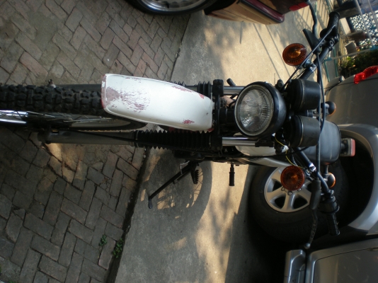 ต้องการขายรถdt125mx ต้องการขายรถdt125mx