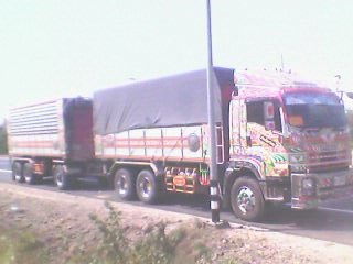 ขายอีซูซุ 360 พ่วง ดั๊ม ปี53 กระบะเนียม ราคา4,000,000 บาท ราคาต่อรองได้