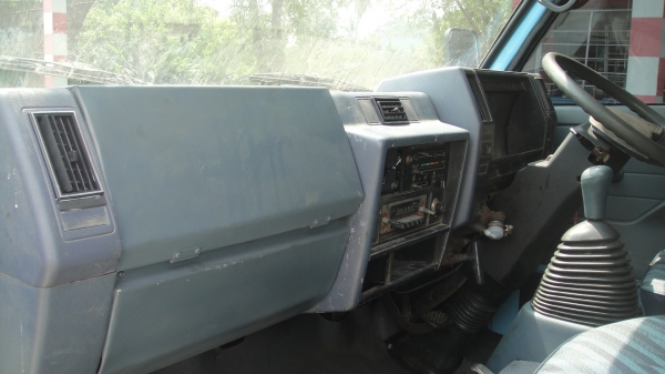 ISUZU NKR ดั๊มดิน ดาวน์45000ผ่อน10600/48เดือน