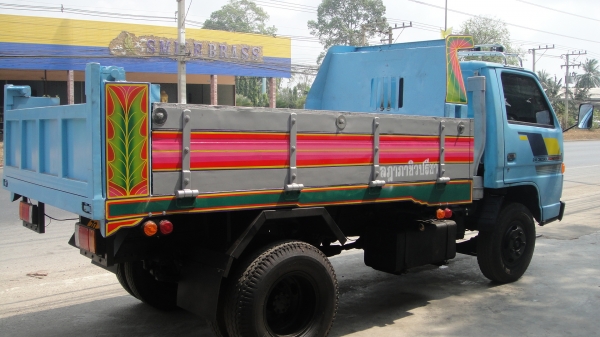 ISUZU NKR ดั๊มดิน ดาวน์45000ผ่อน10600/48เดือน