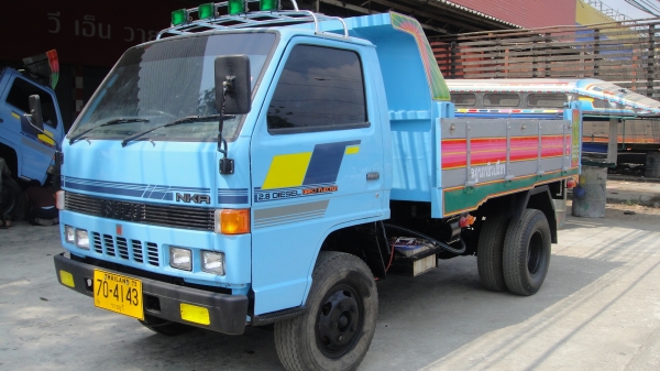 ISUZU NKR ดั๊มดิน ดาวน์45000ผ่อน10600/48เดือน
