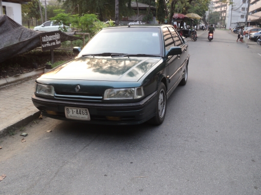 -ขายรถยนต์เรโนลล์R//21 วางเครื่องซูบารุบอกเซอรอีเจ20วางแก็สแอลพีจีแล้วใช้ระบบน้ำมันได้เกียร์ออโต้