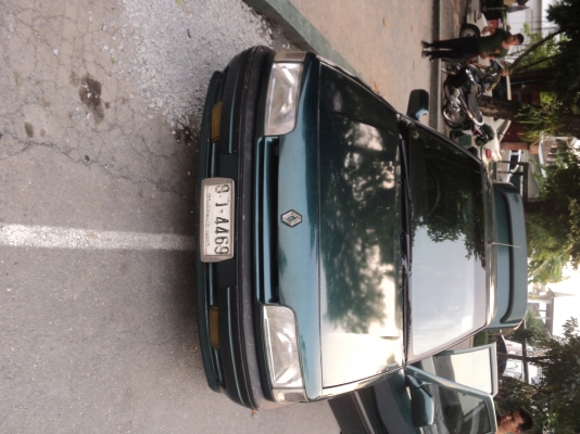 -ขายรถยนต์เรโนลล์R//21 วางเครื่องซูบารุบอกเซอรอีเจ20วางแก็สแอลพีจีแล้วใช้ระบบน้ำมันได้เกียร์ออโต้