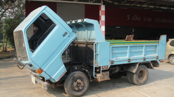 ISUZU NKR ดั๊มดิน 3คิว เครื่องดี ดั๊มดี ราคาดี รถสวยเดิมๆ