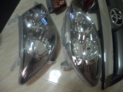 ขายไฟหน้า-หลัง Fortuner 2006 สภาหม่มาก 3000พใบาท ขายไฟหน้า-หลัง Fortuner 2006 สภาหม่มาก 3000พใบาท
