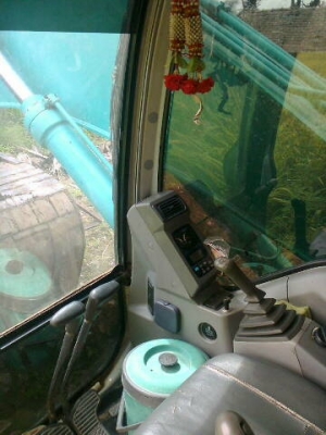 ขายด่วน!! KOBELCO SK200 -6 YN -10 ไมล์ ชม.10000สภาพสวยค่ะ พร้อมใช้งาน เอกสารใบแจ้งจำหน่าย สนใจติดต่อ ขายด่วน!! KOBELCO SK200 -6 YN -10 ไมล์ ชม.10000สภาพสวยค่ะ พร้อมใช้งาน เอกสารใบแจ้งจำหน่าย สนใจติดต่อ