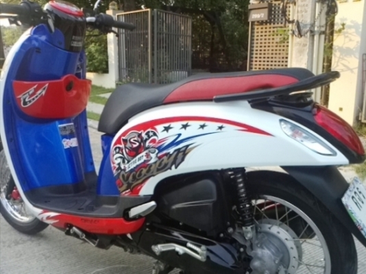 (ขายแล้วค่ะ) 8 เดือน All New Scoopy-I 2012 โฉมใหม่ ไร้รอยล้ม ขาว แดง ราคา บาท