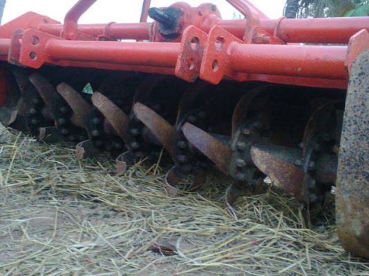 ขายแทรกเตอร์คูโบต้า L1- 24  แรง 2 เพลา ผาล5ใบมีดดันหน้าและโรตารี..1.4ม.