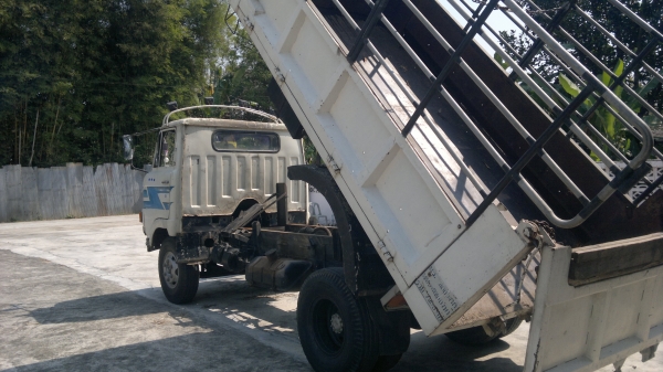 ขายKM310ดั้มรถสวยเครืองดียางดี6แส้นหม้อไฟใหม่..รถเจ้าเดียวมือเดียว ขายKM310ดั้มรถสวยเครืองดียางดี6แส้นหม้อไฟใหม่..รถเจ้าเดียวมือเดียว