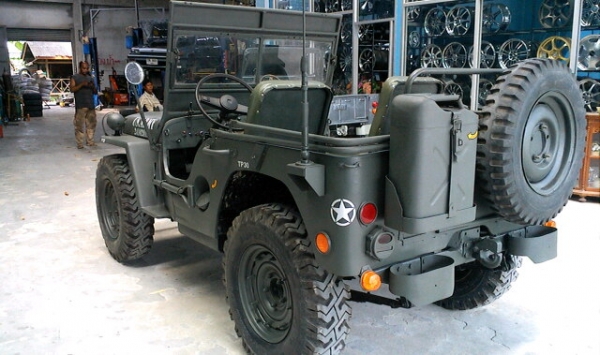 JEEP FORD 1942 WORLD WAR TWO JEEP FORD 1942 WORLD WAR TWO