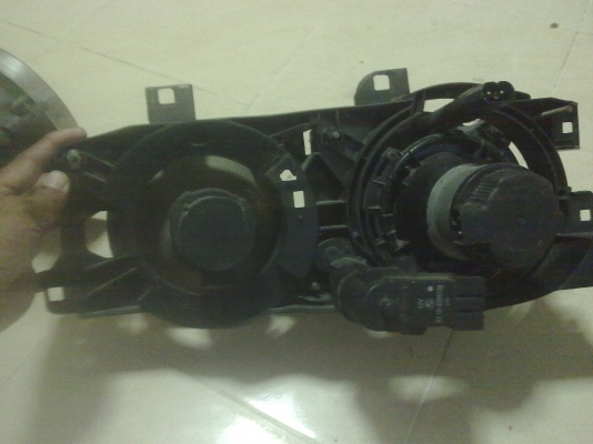 ขายไฟหน้าBMWรุ่นE34