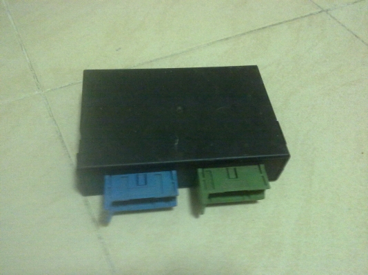 ขายกล่องคุมหน้าจอBMWรุ่นE34