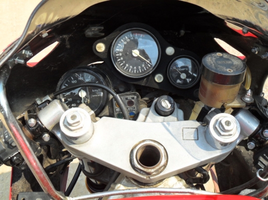 ขาย VFR NC30 ทะเบียนแท้ ไม่ขาดต่อ ชุดโอนครบ ส่งได้ทั่วไทย ขาย VFR NC30 ทะเบียนแท้ ไม่ขาดต่อ ชุดโอนครบ ส่งได้ทั่วไทย