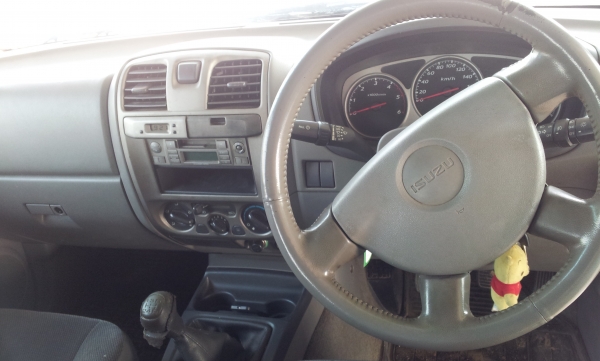 ขาย D-Max ปี 46 CAB ขาย D-Max ปี 46 CAB