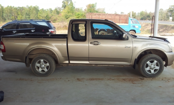 ขาย D-Max ปี 46 CAB ขาย D-Max ปี 46 CAB