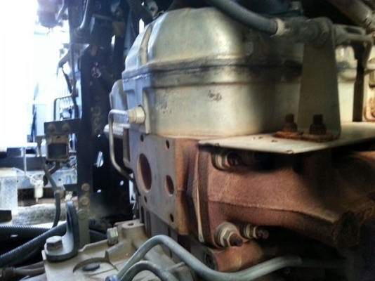 รถฮีโน่ 10 ล้อดั๊ม FM2P  320แรงม้า สนใจติดต่อ 081 - 6079515