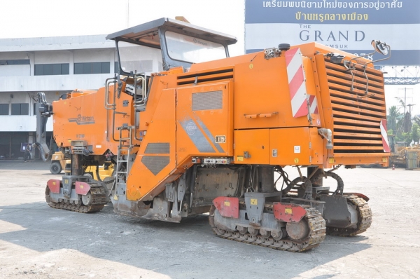 WIRTGEN  W 2200  SN  0351