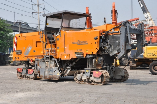 WIRTGEN  W 2200  SN  0351