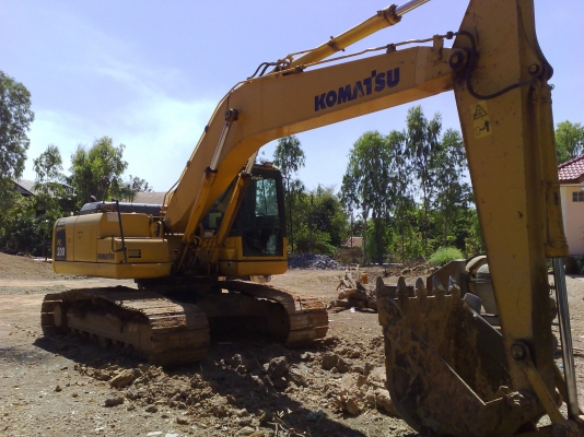 ขายรถแบโฮ KOMATSU PC 200-8 สวยเดิมสภาพพร้อมใช้เครื่องดีเอวแน่นเอกสารทะเบียน