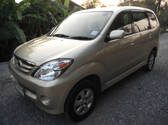 ขาย ฟรีดาวน์ Avanza 1.3 vvt-i E ปี 47 มือแรกออกห้าง วิ่งน้อยแค่ 11x,xxx กม. สภาพดี สีสวยงาม