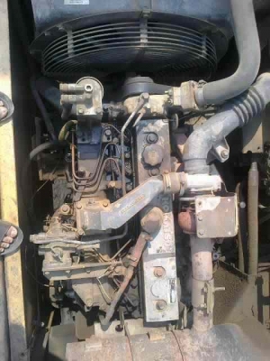 ขายรถแบคโฮ KOMATSU PC-200- เล่มทะเบียน ไฟฟ้าครบ พร้อมหัวกระแทก รถสวย