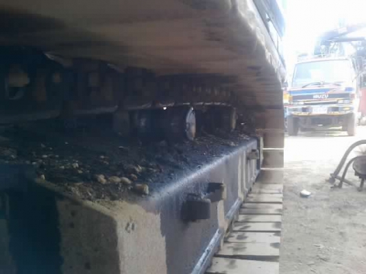 ขายรถแบคโฮ KOMATSU PC-200- เล่มทะเบียน ไฟฟ้าครบ พร้อมหัวกระแทก รถสวย