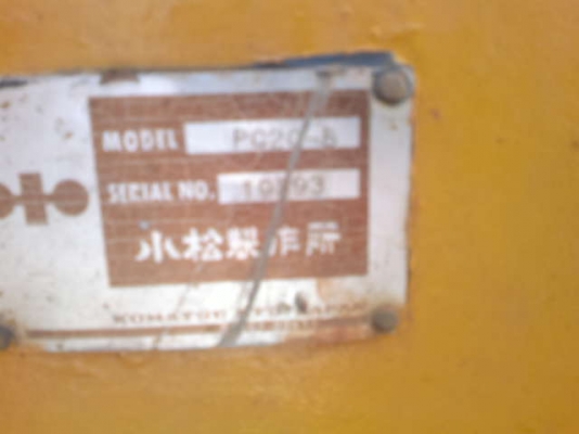 รถแบคโฮ KOMATSU PC 20 - 5 สนใจติดต่อ 081 - 6079515 รถแบคโฮ KOMATSU PC 20 - 5 สนใจติดต่อ 081 - 6079515