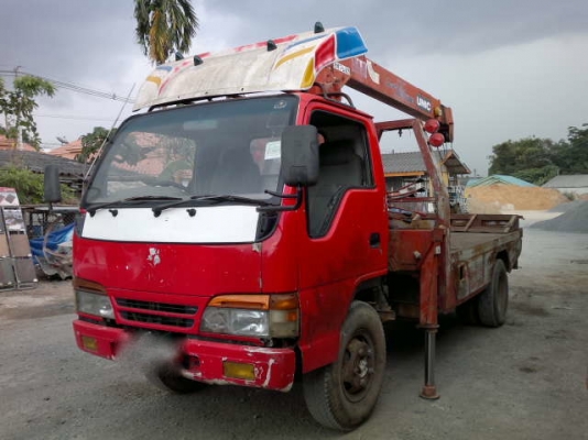 รถ 6 ล้อ ไดฮัทสุ  88 แรงม้า  ติดเเครน 3.5 ตัน  สนใจติดต่อ 081 - 6079515