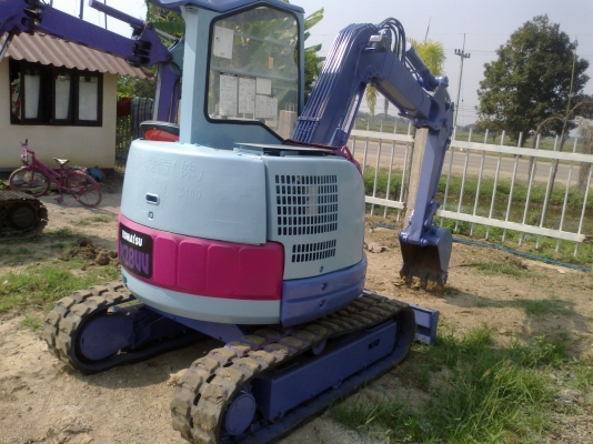 ขายด่วนรถขุด KOMATSU PC28UU-2 เก่านอก ปรับสภาพแล้ว ขายด่วนรถขุด KOMATSU PC28UU-2 เก่านอก ปรับสภาพแล้ว