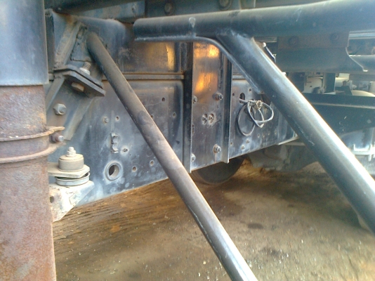 ขายหัวลาก HINO MAGA 320 แก๊ส พร้อมหาง ปี 48และปี49