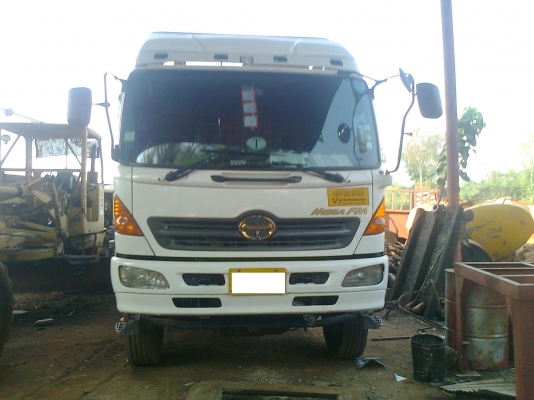 ขายหัวลาก HINO MAGA 320 แก๊ส พร้อมหาง ปี 48และปี49