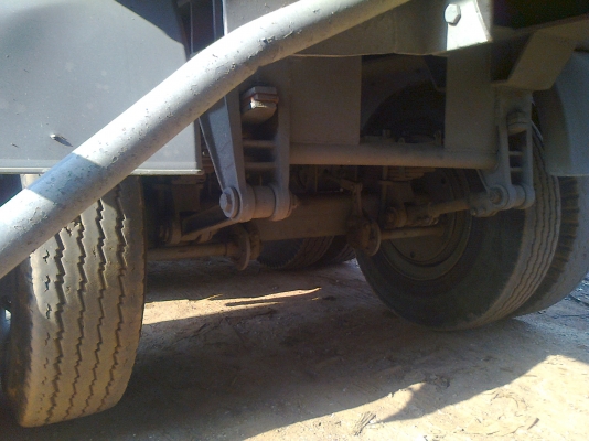 ขายหัวลาก HINO MAGA 320 แก๊ส พร้อมหาง ปี 48และปี49