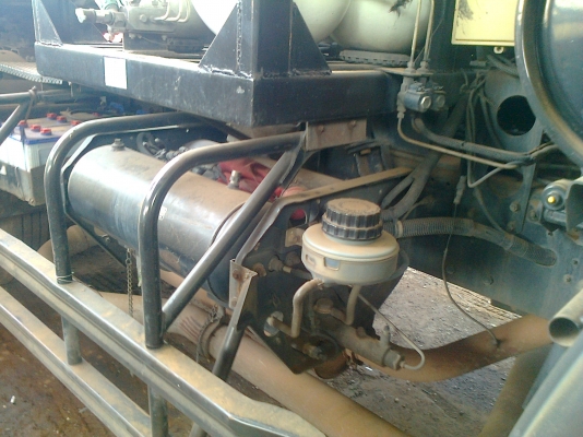 ขายหัวลาก HINO MAGA 320 แก๊ส พร้อมหาง ปี 48และปี49