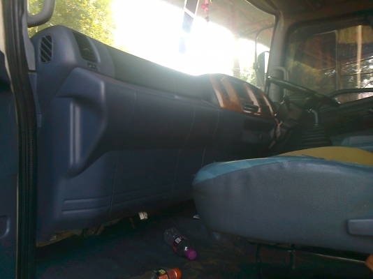 ขายหัวลาก HINO MAGA 320 แก๊ส พร้อมหาง ปี 48และปี49