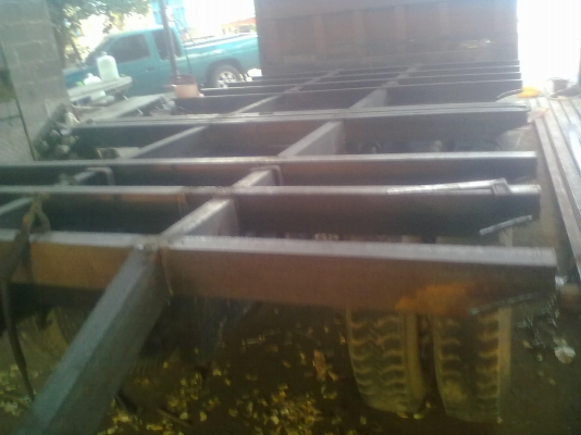 ขายรถ10 ล้อหน้ายาว เทลเลอขึ้ยแบคโฮสวยๆๆ เอกสารเล่มทะเบียนเต็มพร้อมชุดโอน