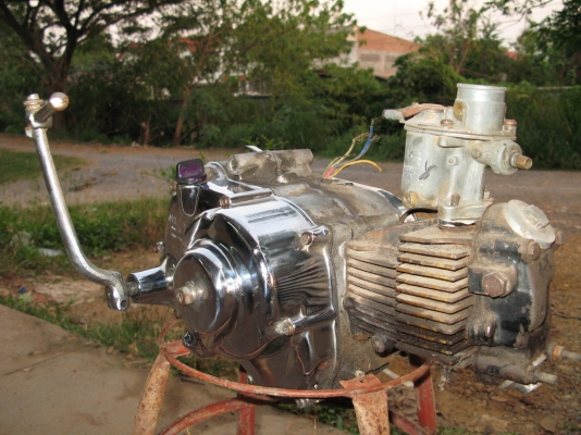 c100 เครื่องก้านกระทุ้ง 50 ซีซี.