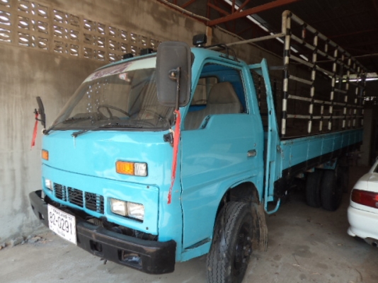 ขายรถอีซูซุKS 100 แรง สภาพดีพร้อมใช้