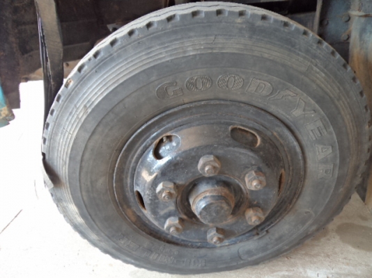 ขายรถอีซูซุKS 100 แรง สภาพดีพร้อมใช้