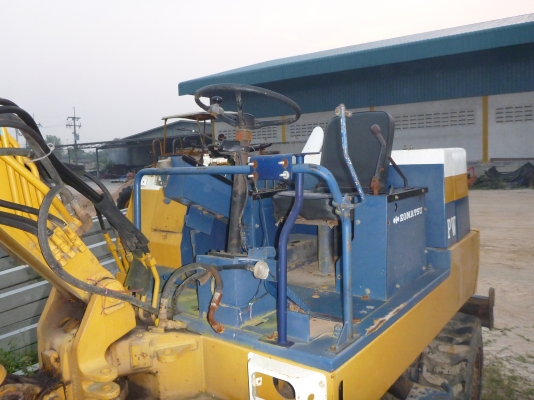 ขายรถเเบคโฮ โคมัสซุ ล้อยาง PW40