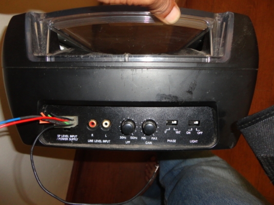 ขายตู้subลำโพงพร้อม amp ในตัว ALPINE